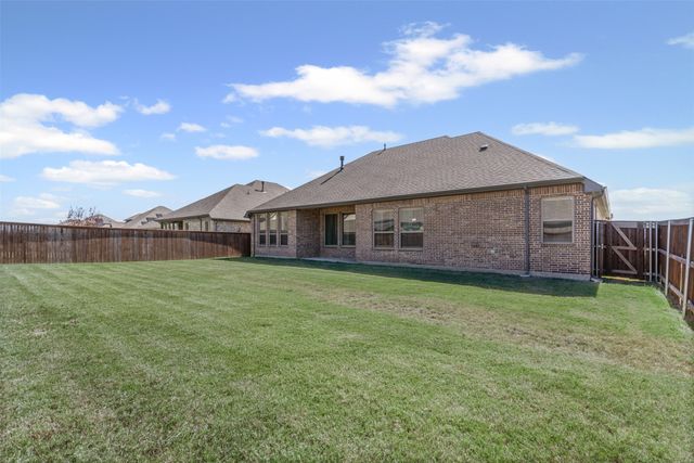 701 Lemmon Lane, Forney, TX 75126