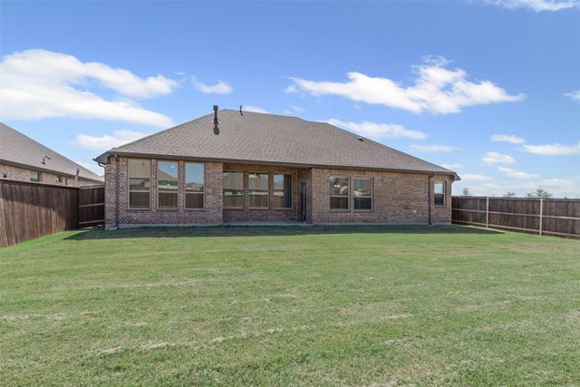 701 Lemmon Lane, Forney, TX 75126