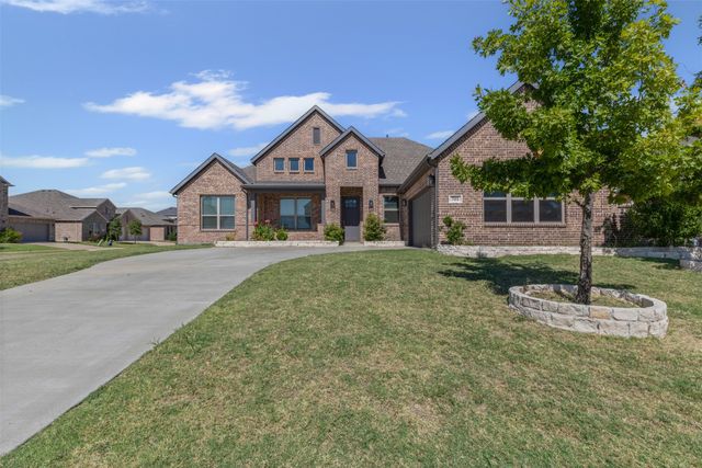 701 Lemmon Lane, Forney, TX 75126