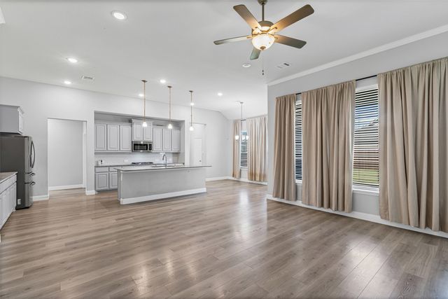 701 Lemmon Lane, Forney, TX 75126