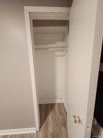 18027 Moenart Street, Detroit, MI 48234