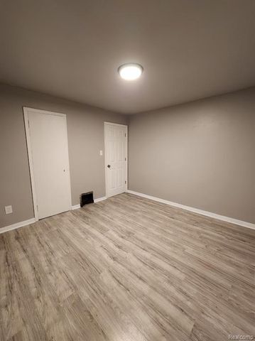 18027 Moenart Street, Detroit, MI 48234