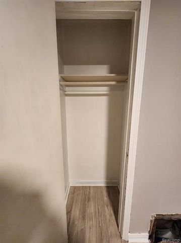 18027 Moenart Street, Detroit, MI 48234