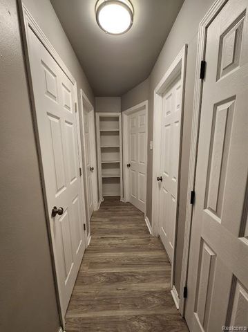 18027 Moenart Street, Detroit, MI 48234