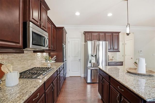 2810 Apremont Drive, Cumming, GA 30041