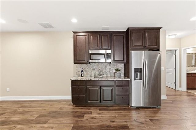 2810 Apremont Drive, Cumming, GA 30041