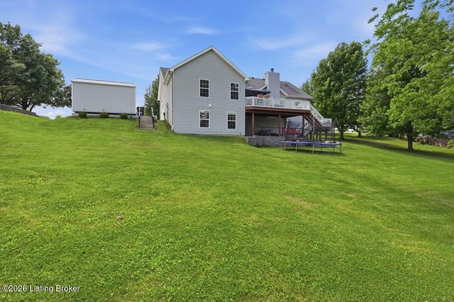 94 Willowbrook Ct, Fisherville, KY 40023