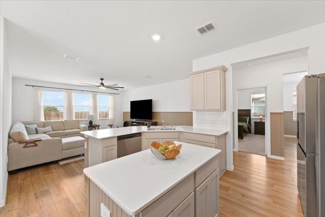 1112 Rumble Drive, Fate, TX 75087