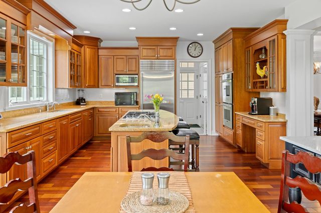 543 Lower Hollow Road, Dorset, VT 05251