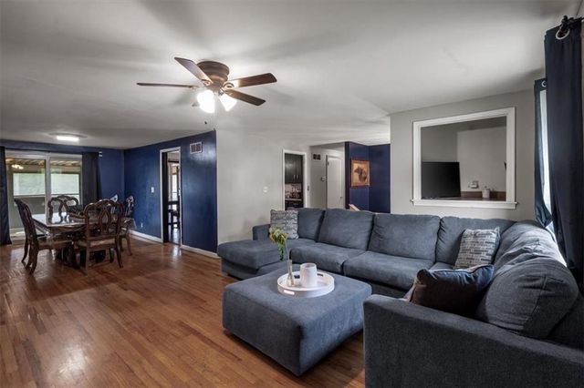 1912 Shearer Road, Kansas City, KS 66106