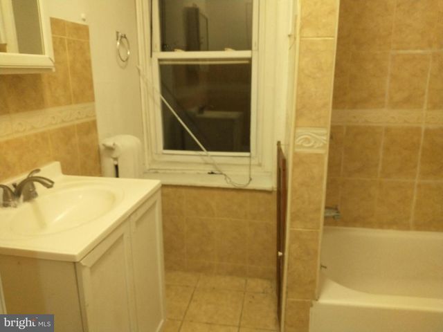 840 N 63RD ST, Philadelphia, PA 19151