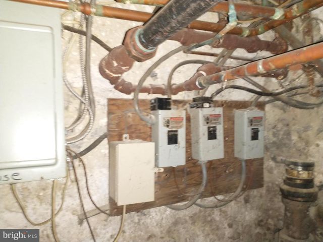 840 N 63RD ST, Philadelphia, PA 19151