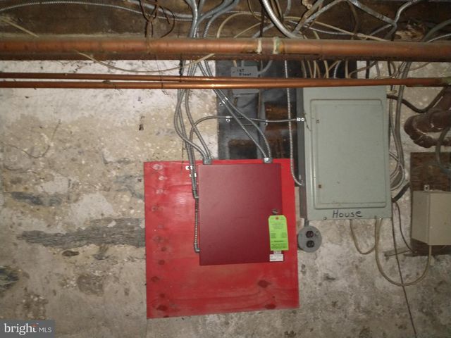 840 N 63RD ST, Philadelphia, PA 19151