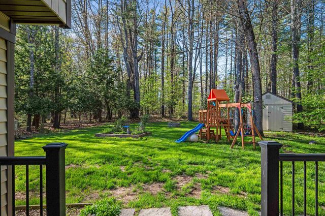 9 Garrison Lane, Madbury, NH 03823