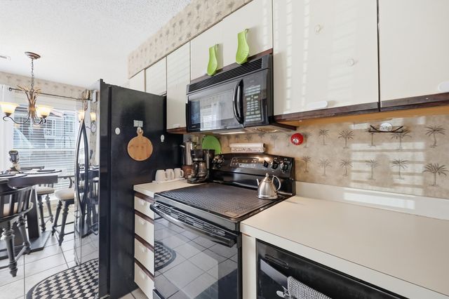 4396 Baldwin Ave Apt 89, Little River, SC 29566