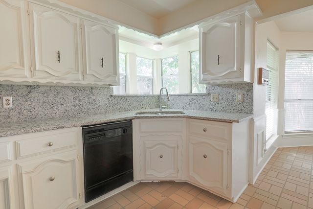 6809 Fawn Valley Place, Rowlett, TX 75089