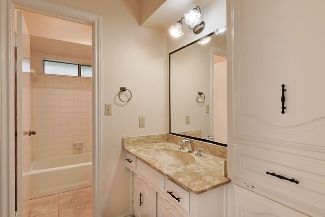 6809 Fawn Valley Place, Rowlett, TX 75089