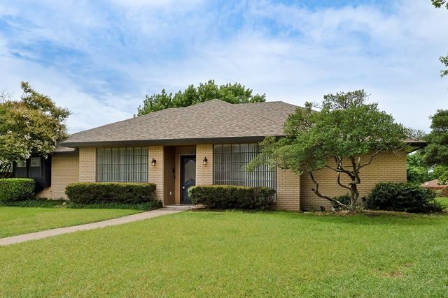 6809 Fawn Valley Place, Rowlett, TX 75089