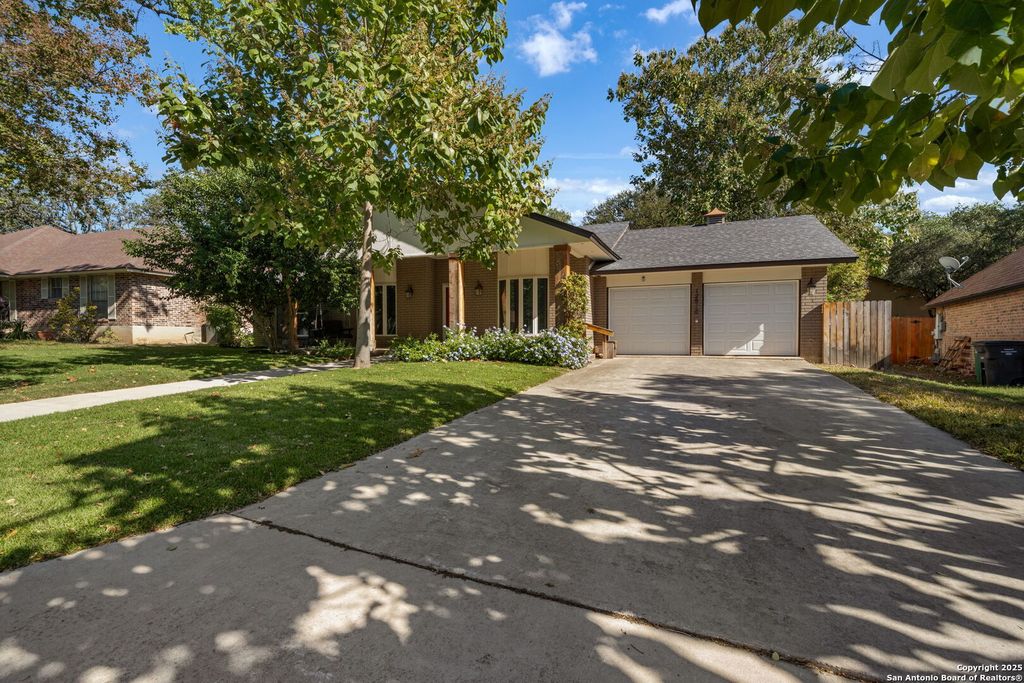 12918 Queens Forest, San Antonio, TX 78230