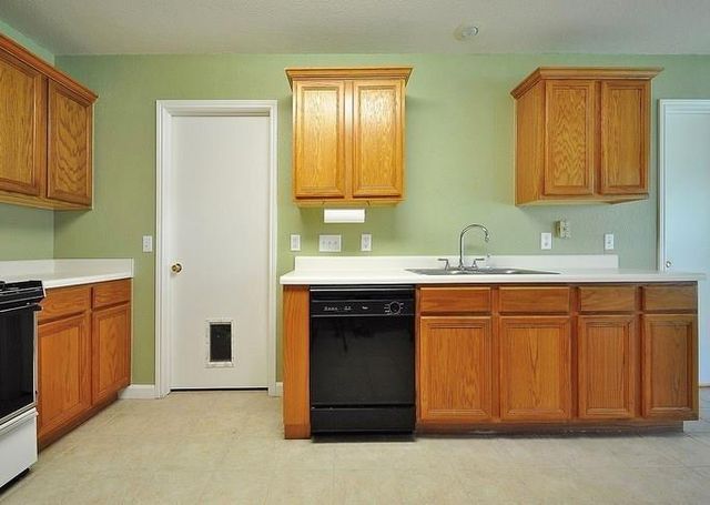 6150 Jumano LN, Austin, TX 78749