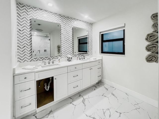 1828 S Meadow Court 1828, West Palm Beach, FL 33406