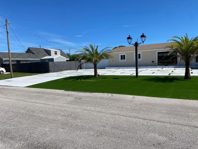 1828 S Meadow Court 1828, West Palm Beach, FL 33406