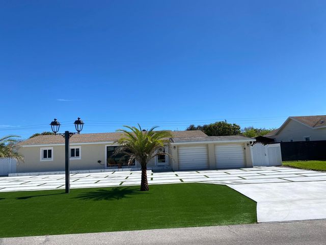 1828 S Meadow Court 1828, West Palm Beach, FL 33406