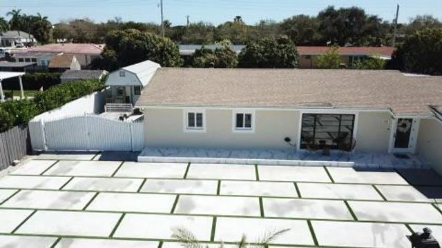 1828 S Meadow Court 1828, West Palm Beach, FL 33406