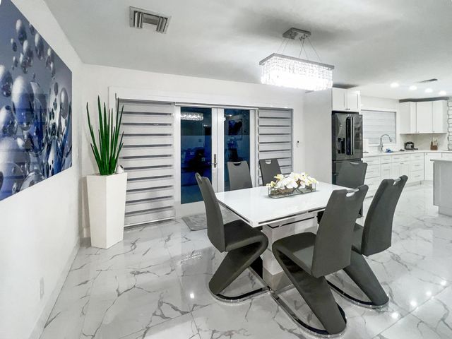 1828 S Meadow Court 1828, West Palm Beach, FL 33406