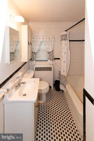 3040 E FEDERAL ST, Baltimore, MD 21213