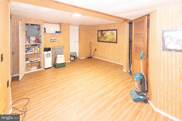 3040 E FEDERAL ST, Baltimore, MD 21213