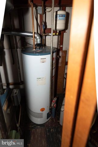 3040 E FEDERAL ST, Baltimore, MD 21213