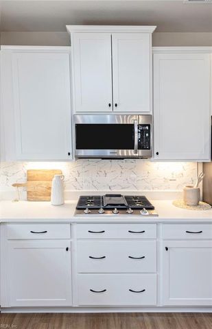 125 Station DR, Suffolk, VA 23434