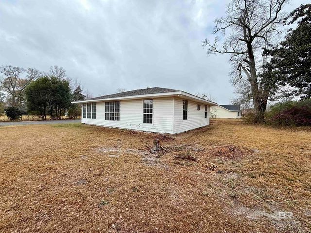 1213 N Pine Street, Foley, AL 36535