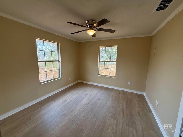 1213 N Pine Street, Foley, AL 36535