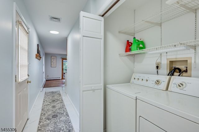 36 Aylin St, Metuchen Boro, NJ 08840