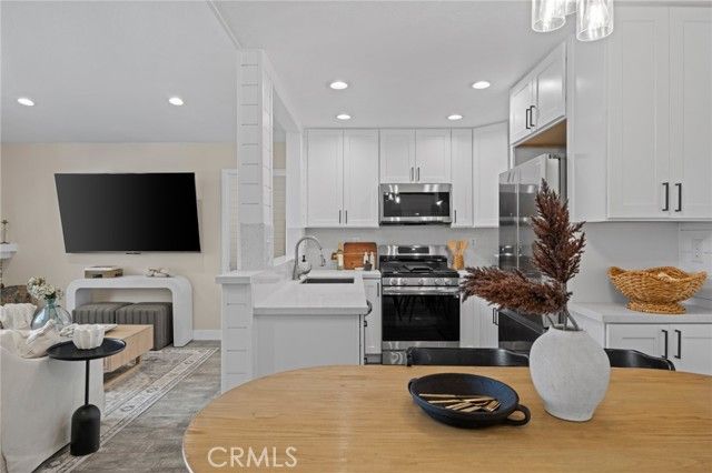 7 Rosa, Rancho Santa Margarita, CA 92688