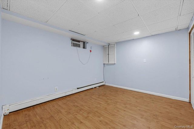 18 Seitz Drive, Bethpage, NY 11714