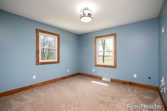 4837 Bancroft Avenue, Lowell, MI 49331
