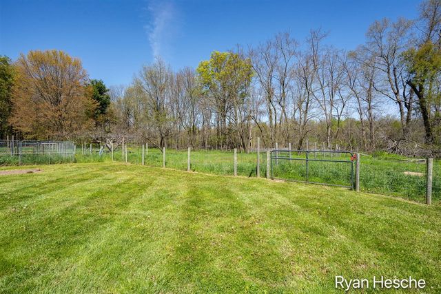 4837 Bancroft Avenue, Lowell, MI 49331
