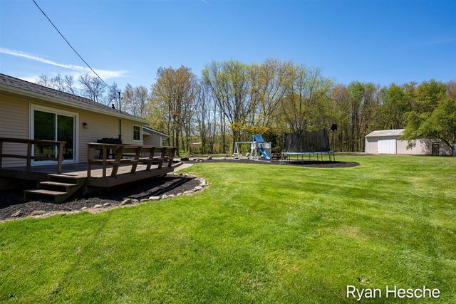 4837 Bancroft Avenue, Lowell, MI 49331