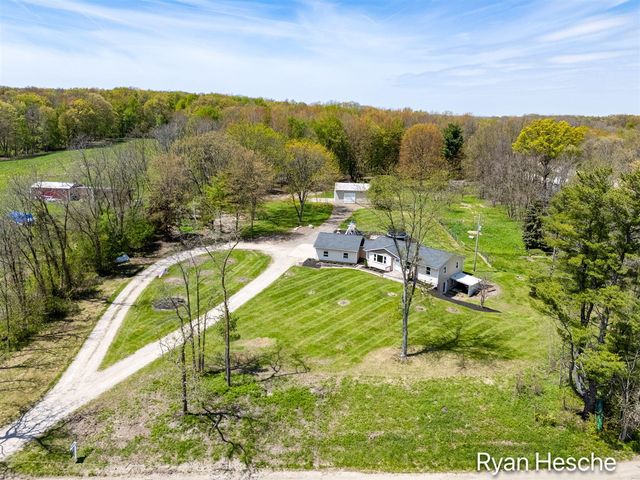 4837 Bancroft Avenue, Lowell, MI 49331