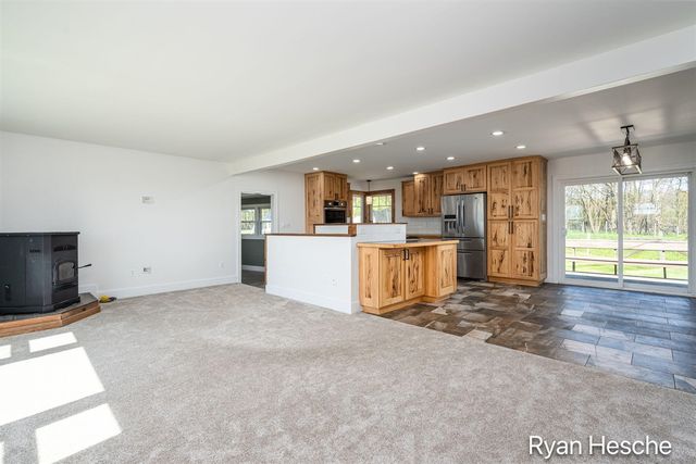 4837 Bancroft Avenue, Lowell, MI 49331