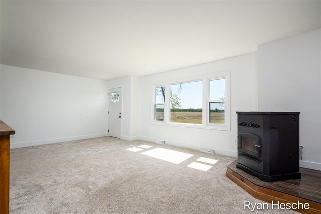 4837 Bancroft Avenue, Lowell, MI 49331