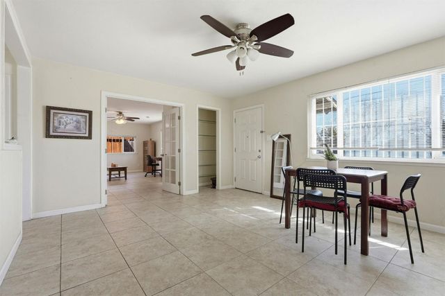 2209 Meadowview Rd, Sacramento, CA 95832