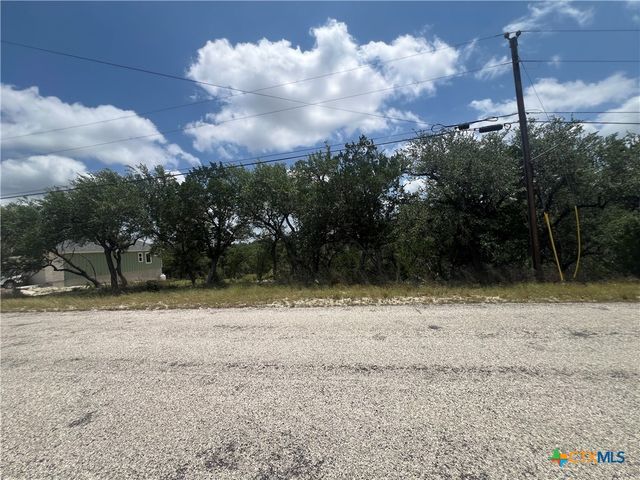 1252 Parton Road, Canyon Lake, TX 78133