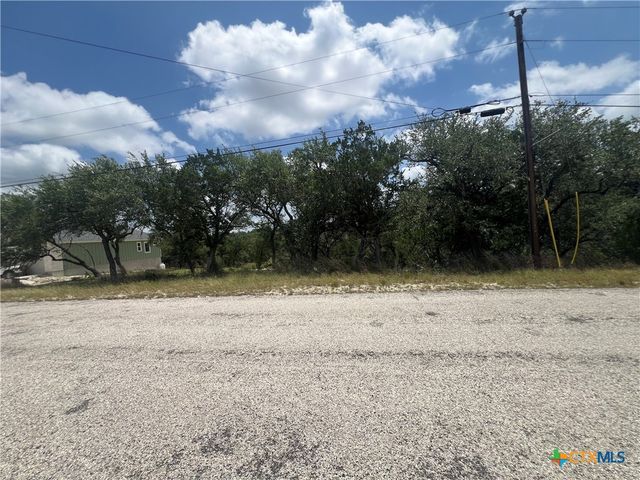 1252 Parton Road, Canyon Lake, TX 78133