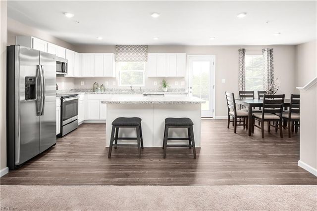 211 Myrtle LN, South Mills, NC 27976