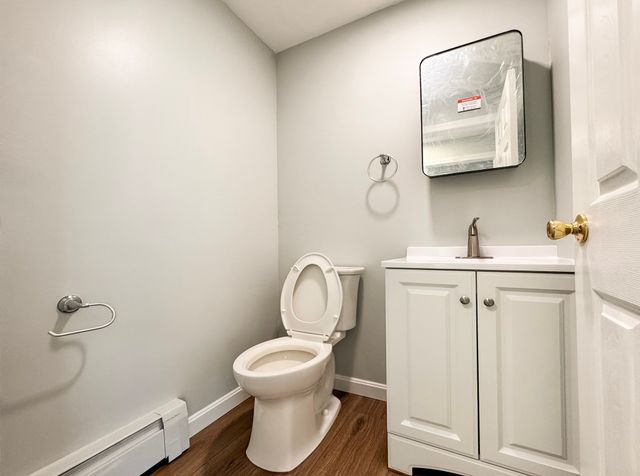 9 Lydon Ln C2-9, Halifax, MA 02338