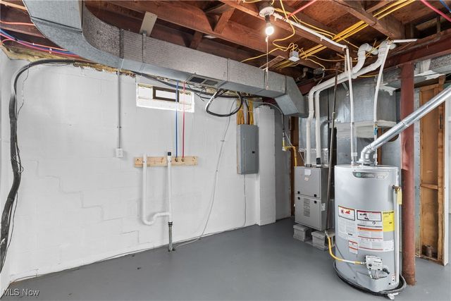 146 Hutchinson Drive, St Clairsville, OH 43950